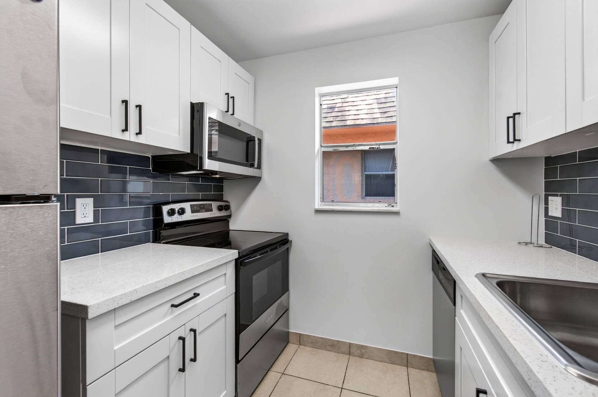 450 SW 2ND Avenue, #205, Boca Raton, FL 33432 Renovated Kitchen