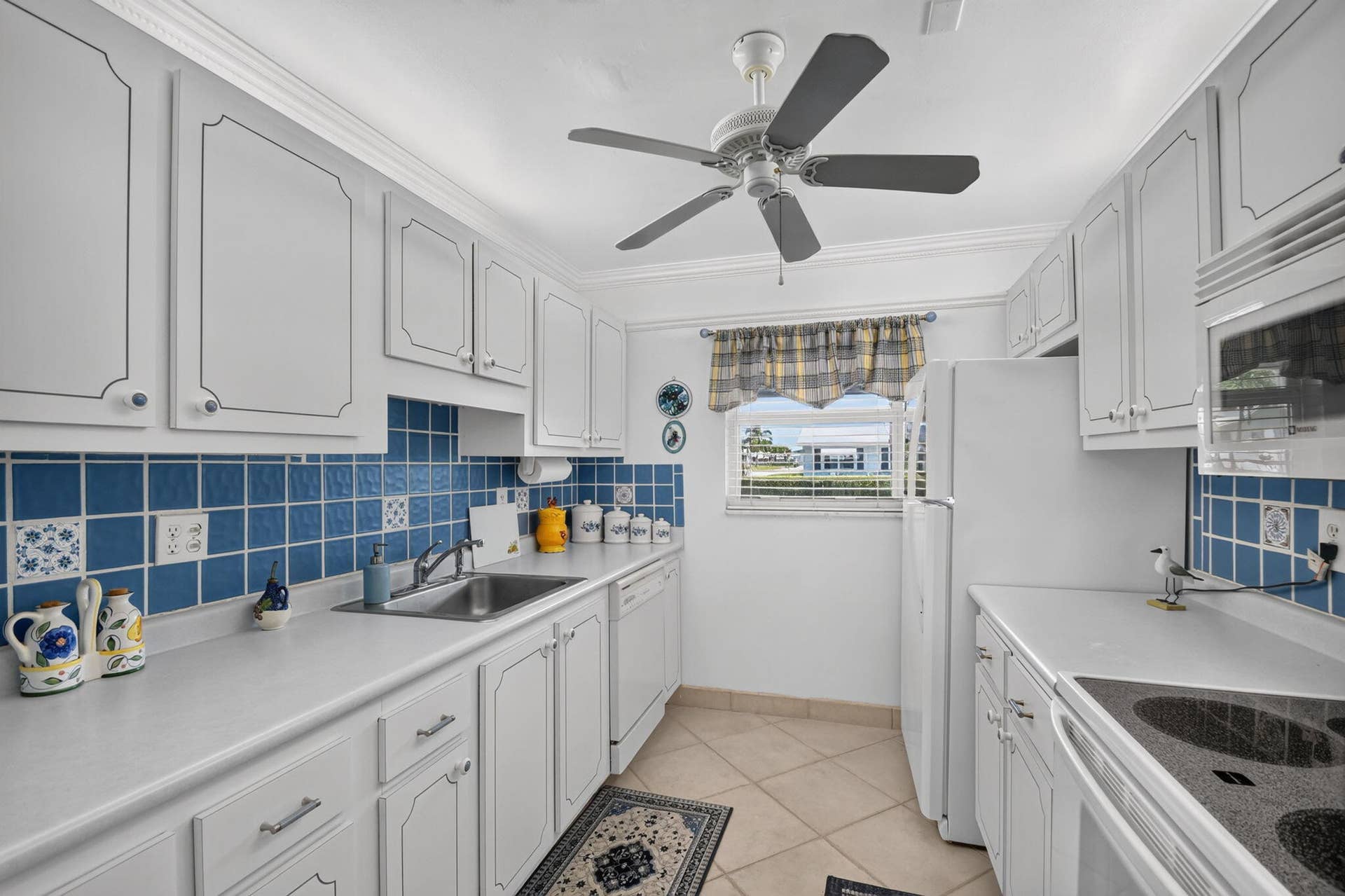 701 SW LAKE Court, #109, Boynton Beach, FL 33426 7-web-or-mls-DSC_9692