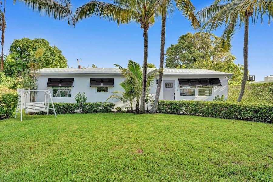 Property photo for 251 NE 17TH Street, Delray Beach, FL