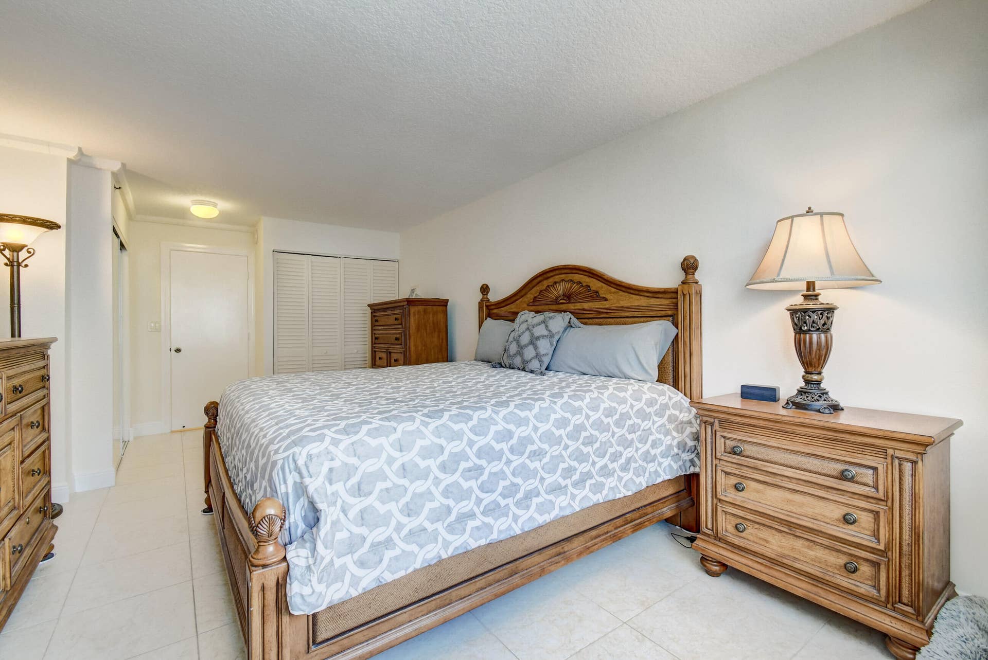 3221 S Ocean Boulevard, #704, Highland Beach, FL 33487 DSC_