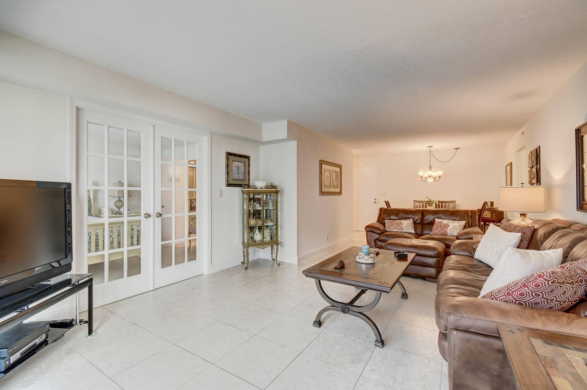 3221 S Ocean Boulevard, #704, Highland Beach, FL 33487 Entrance to Guest Bedroom