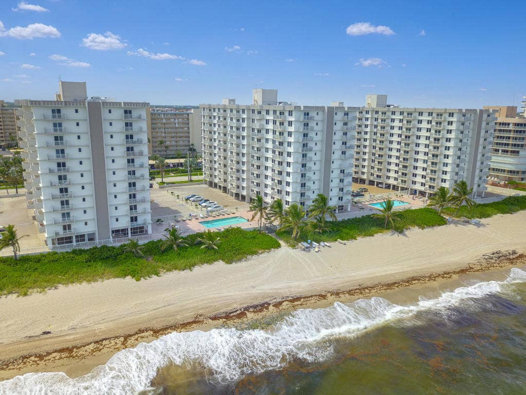 3221 S Ocean Boulevard, #704, Highland Beach, FL 33487 Ambassador Complex