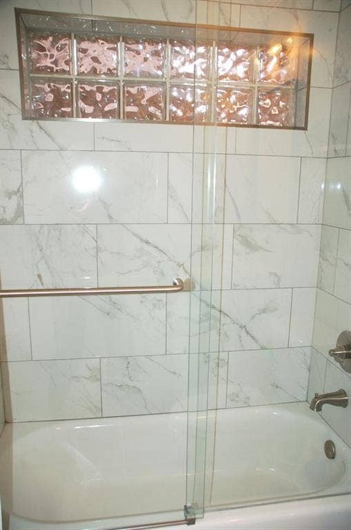 10700 NW 14th Street, #146, Plantation, FL 33322 SA - OV second bath3