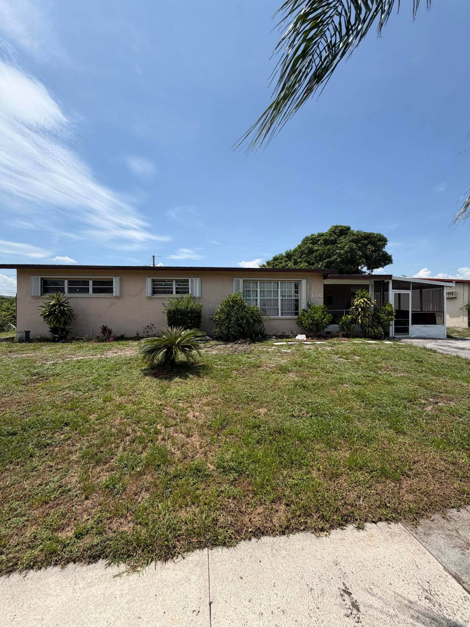 1310 11TH Street, West Palm Beach, FL 33401 IMG_1933