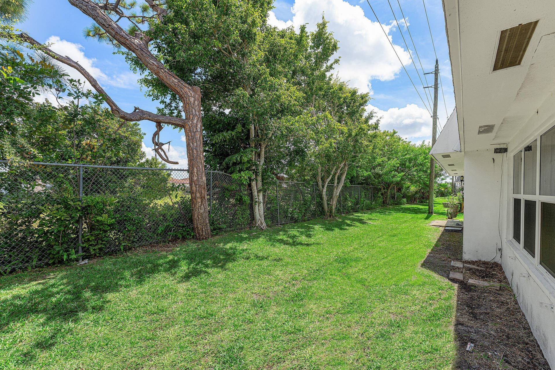 2638 GATELY Drive E, #125, West Palm Beach, FL 33415 Backyard