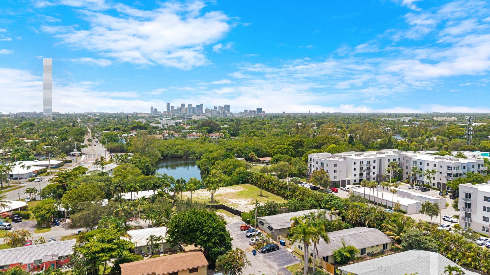 2117 NE 14TH Avenue, #1-4, Wilton Manors, FL 33305 accutour_02 2117-ne-14th-ave -013