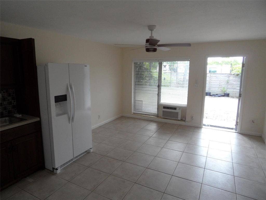 2117 NE 14TH Avenue, #1-4, Wilton Manors, FL 33305 Unit 2