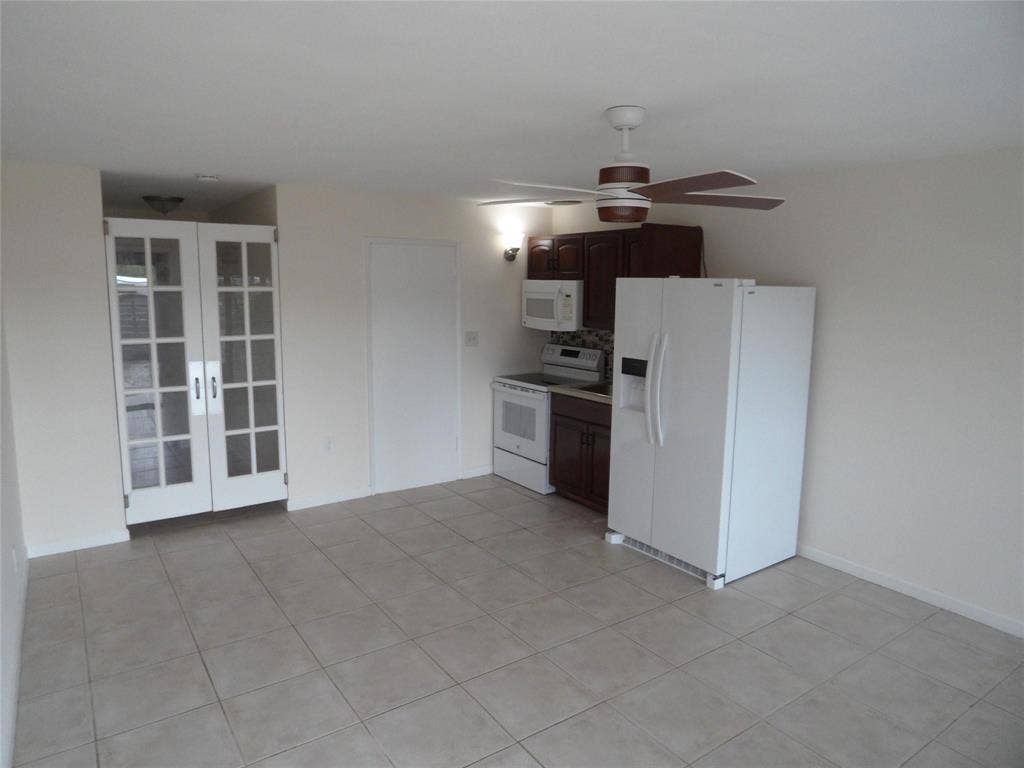 2117 NE 14TH Avenue, #1-4, Wilton Manors, FL 33305 Photo 3