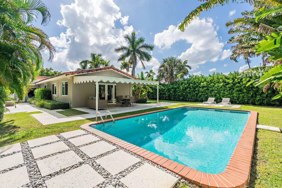 Property photo for 157 Worth Court N, West Palm Beach, FL