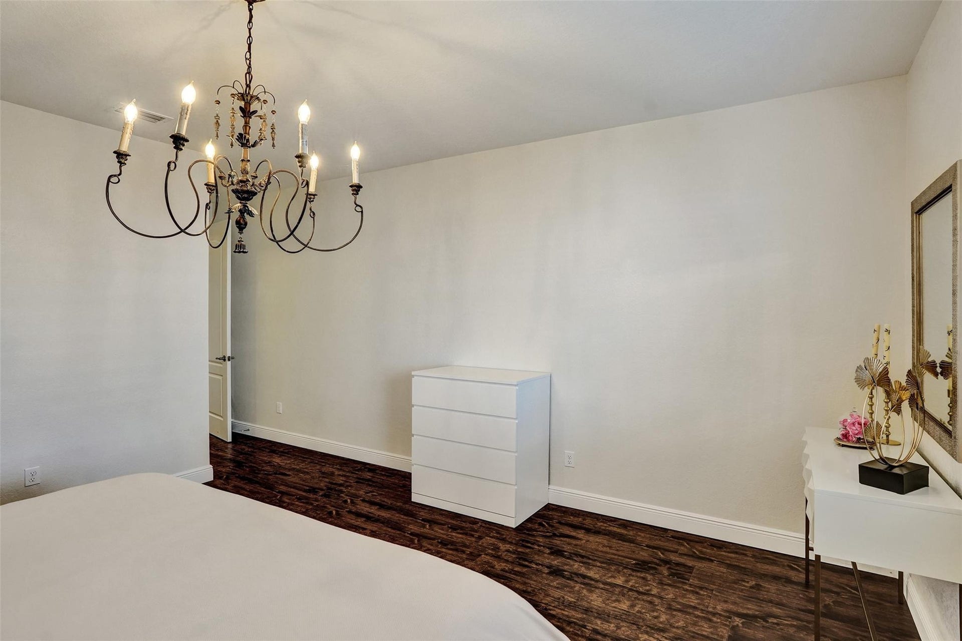 9749 Blue Isle, #BAY, Parkland, FL 33076 Hardwood-finish flooring with crisp white baseboards