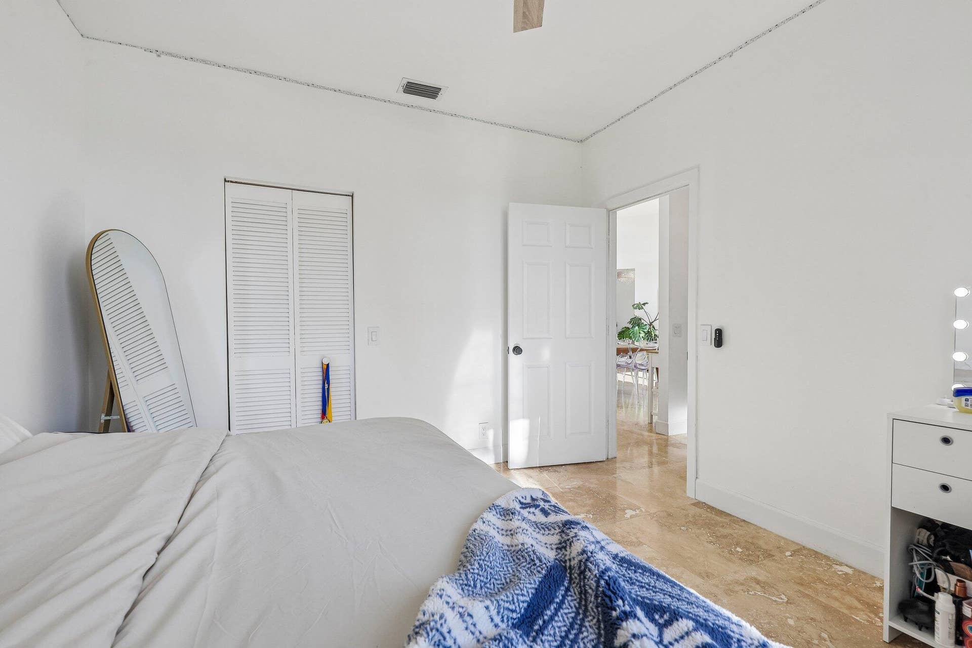 23-web-or-mls-Heritage Dr-S1408-023