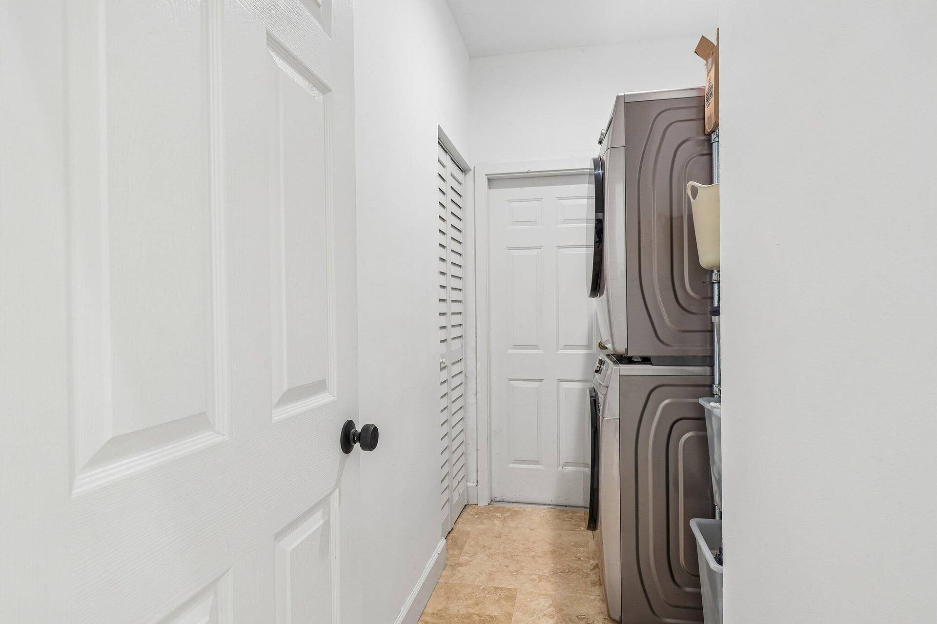 35-web-or-mls-Heritage Dr-S1408-035