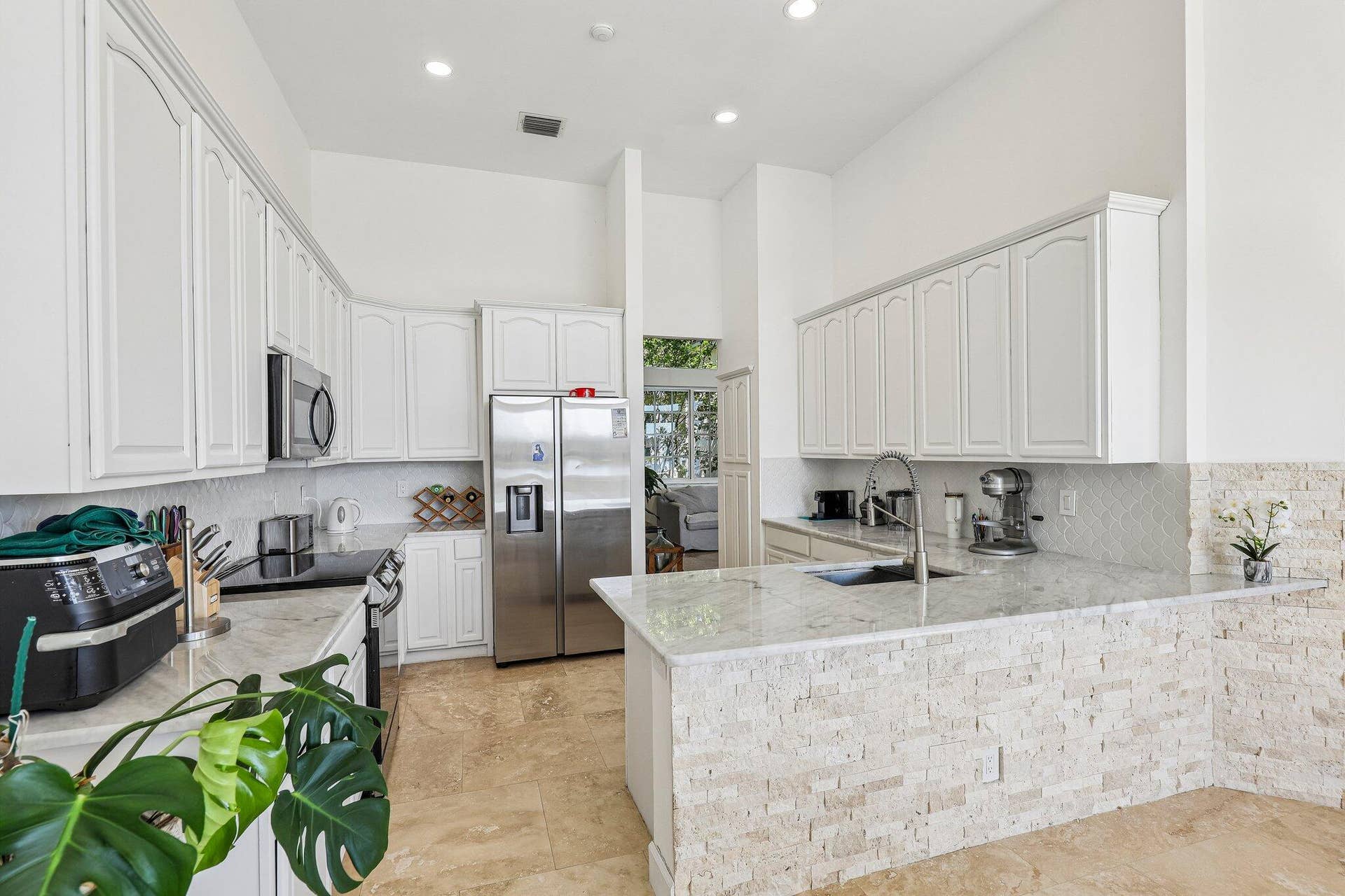 17-web-or-mls-Heritage Dr-S1408-017