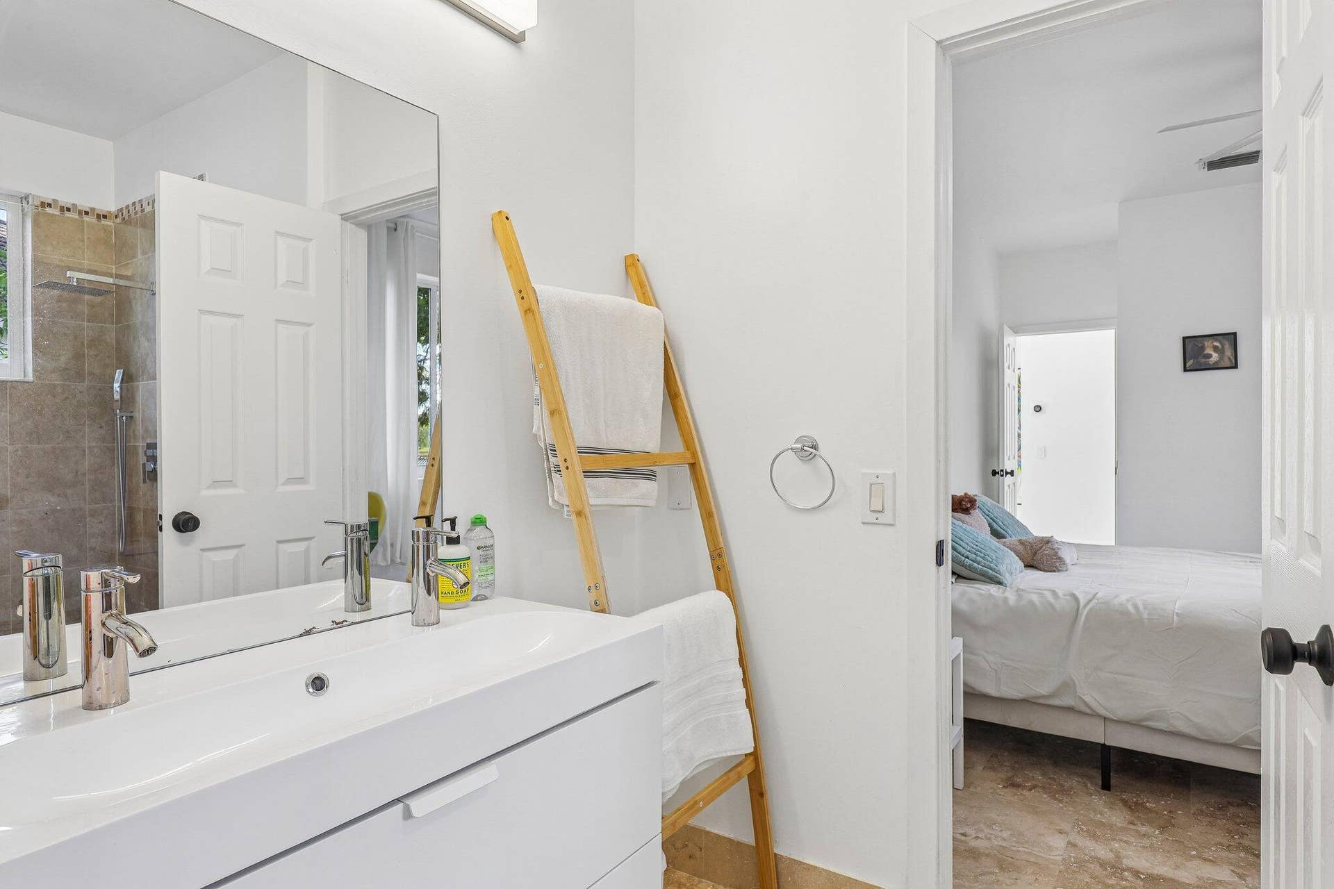 31-web-or-mls-Heritage Dr-S1408-031