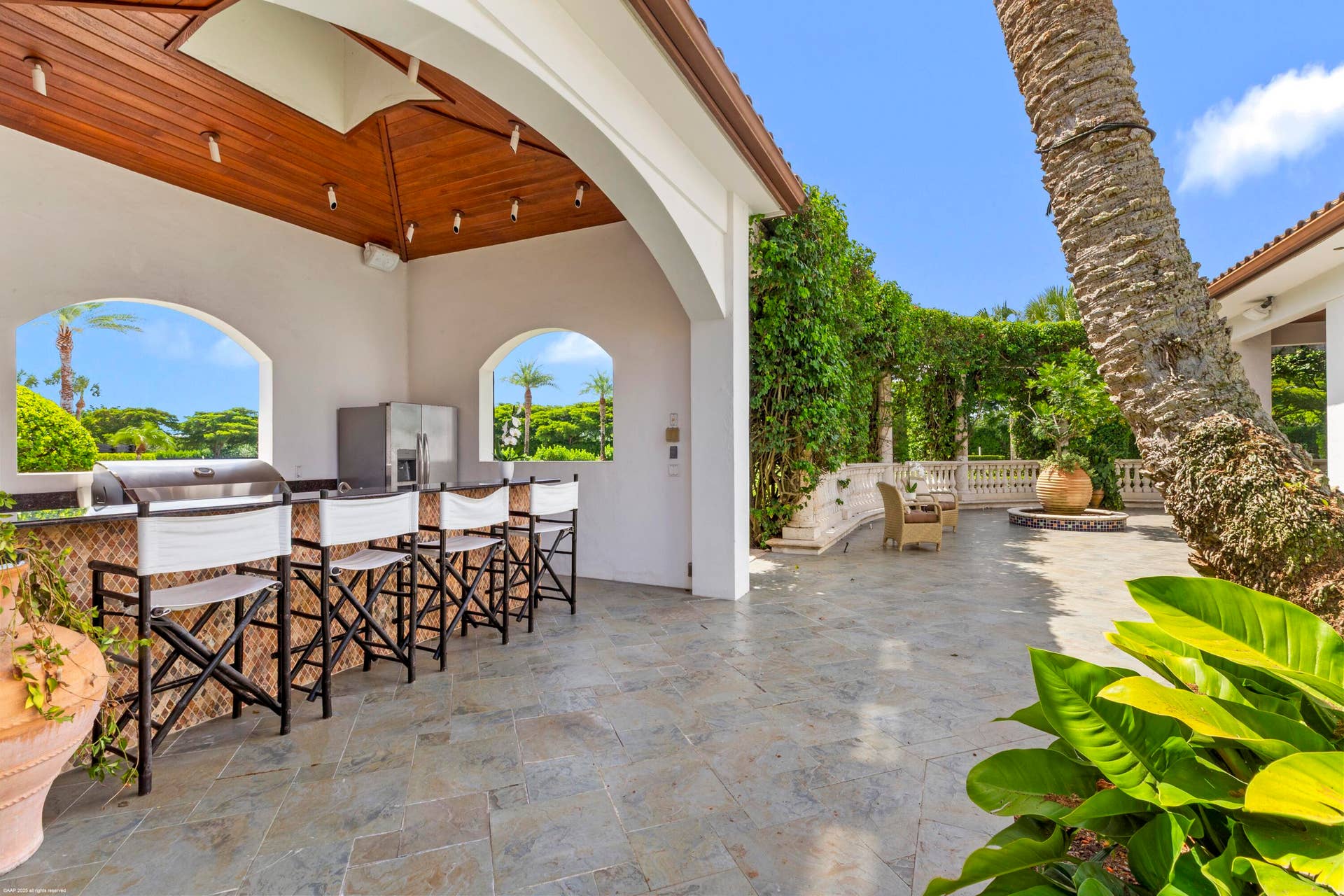 3382 Grand Prix Farms Drive N, Wellington, FL 33414 Ourdoor CoveredBar and Grill