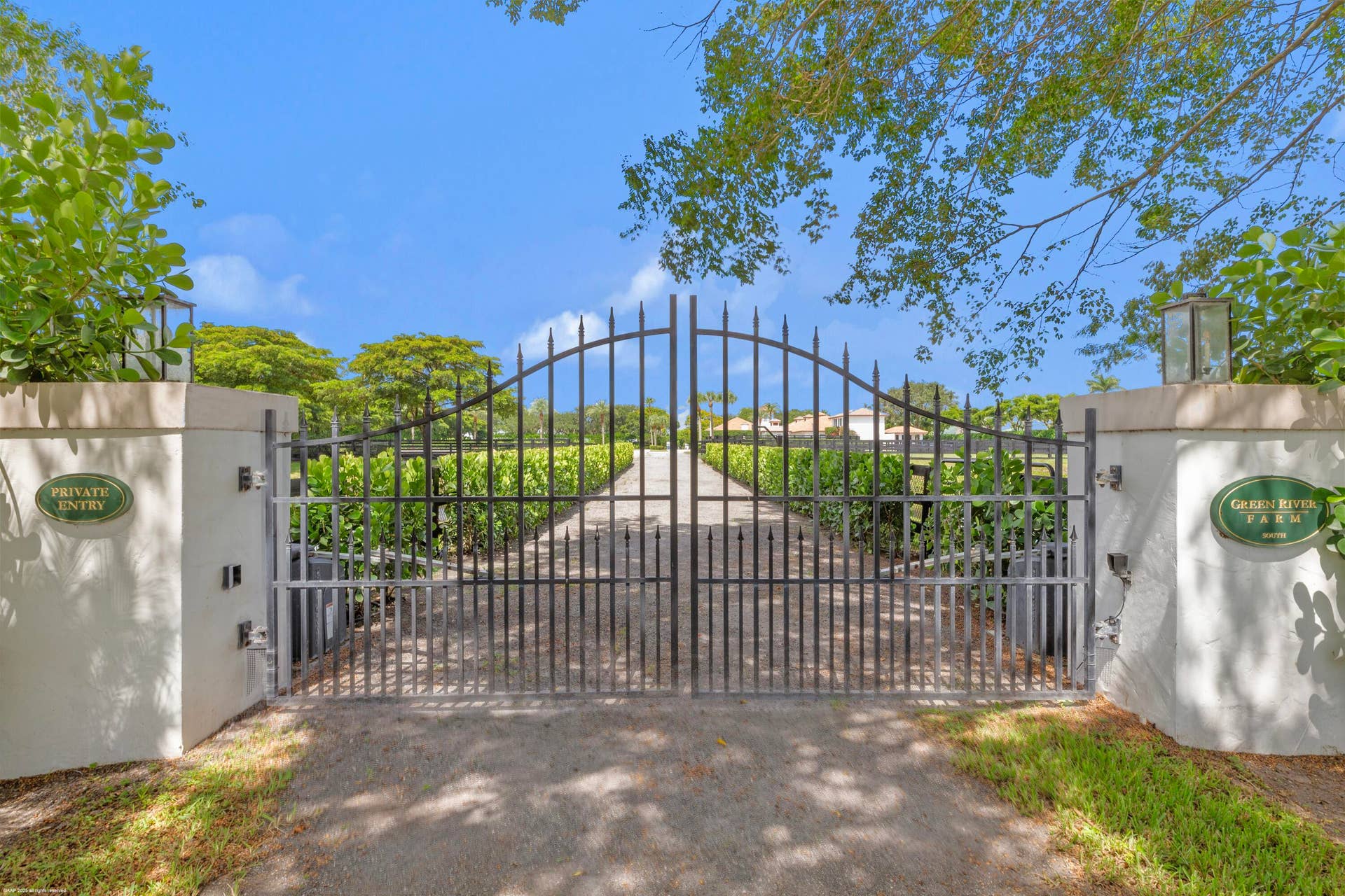 3382 Grand Prix Farms Drive N, Wellington, FL 33414 Property Entrance