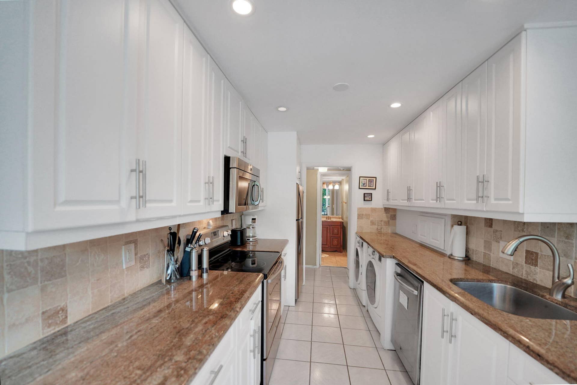 1620 S Ocean Boulevard, #1N, Lauderdale By The Sea, FL 33062 kitchen 2