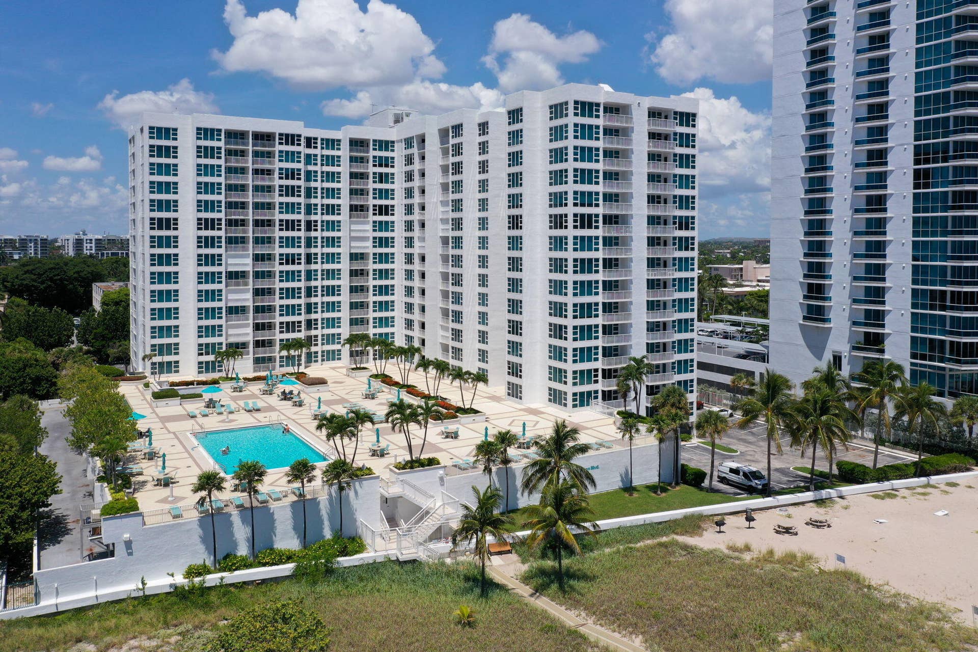 1620 S Ocean Boulevard, #1N, Lauderdale By The Sea, FL 33062 pool deck and beach drone shot