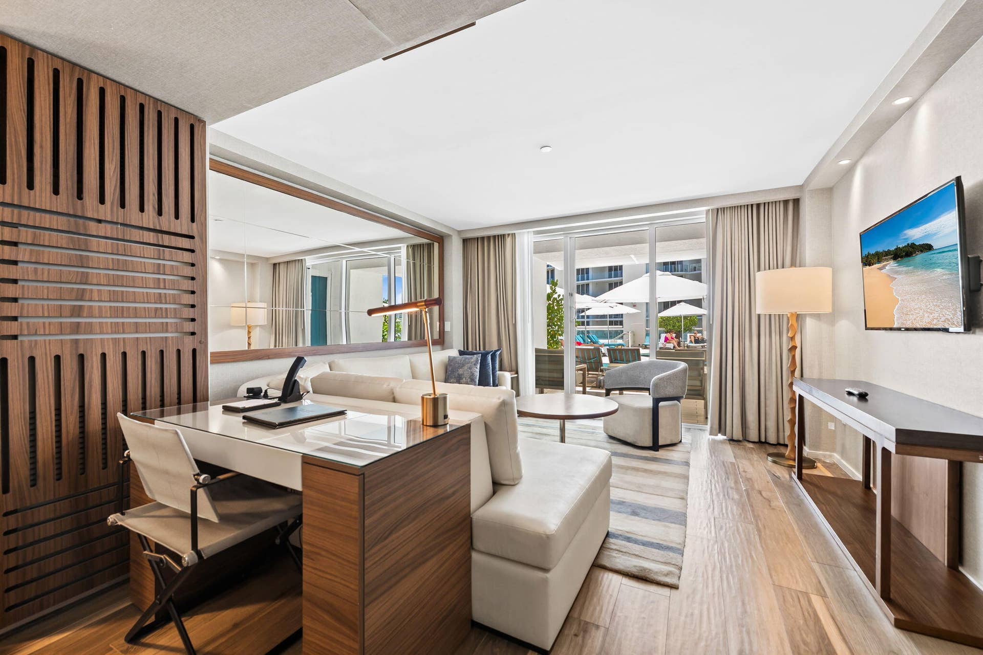 551 N FORT LAUDERDALE BEACH Boulevard, #H1011, Fort Lauderdale, FL 33304 pool