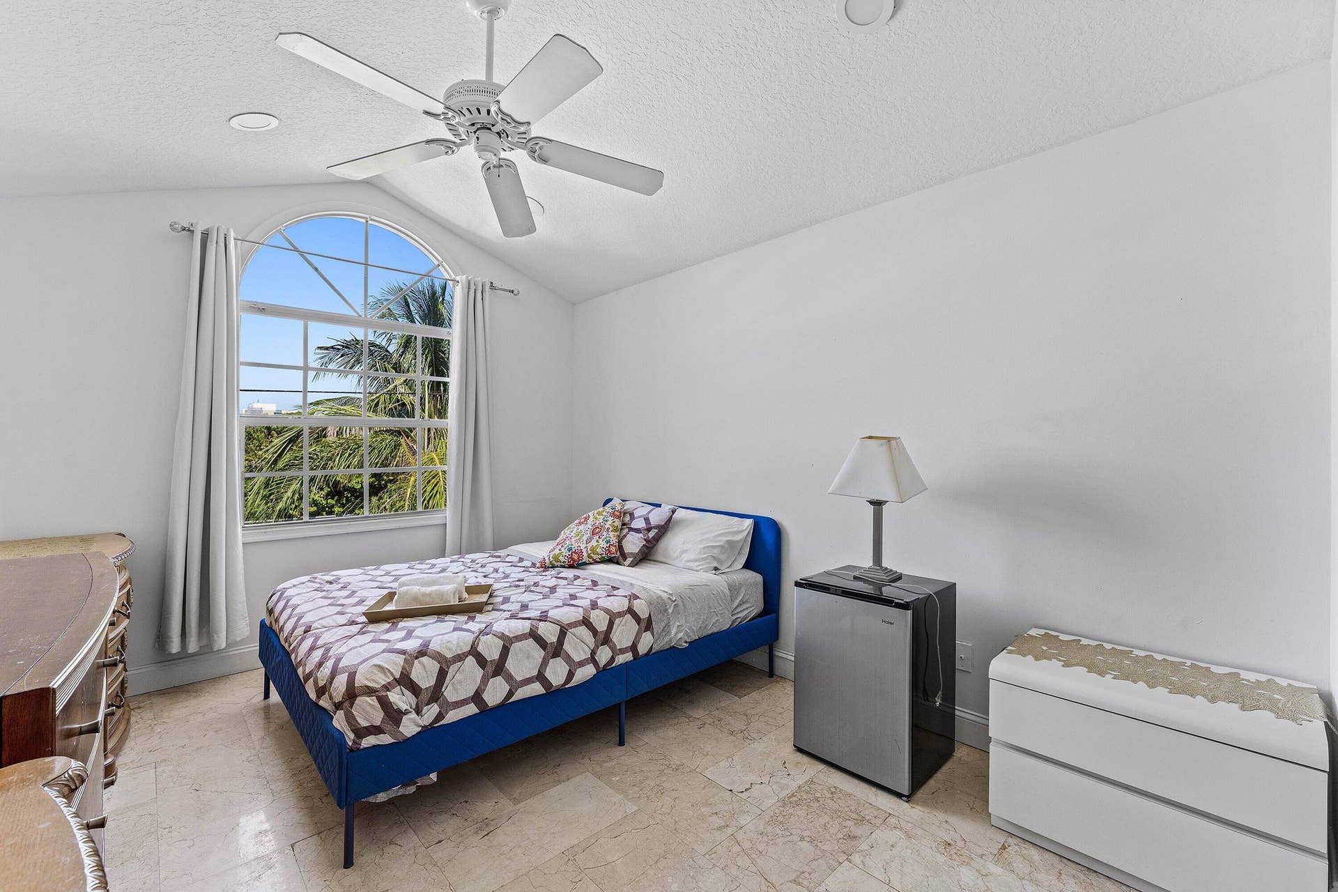2350 NW 5TH Avenue, Boca Raton, FL 33431 020-2350Northwest5thAvenue-BocaRaton-FL-
