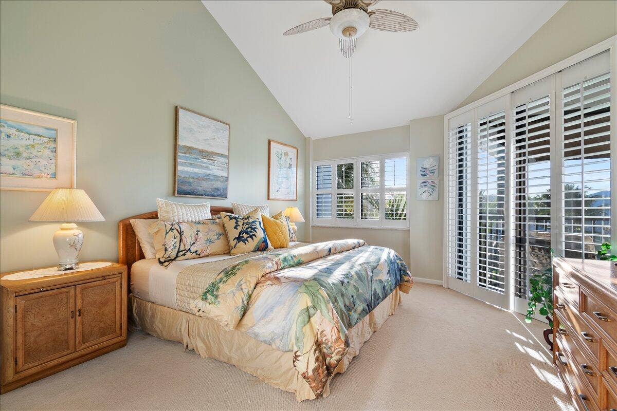 143 Bay Colony Drive N, Juno Beach, FL 33408 53-JLC_9568