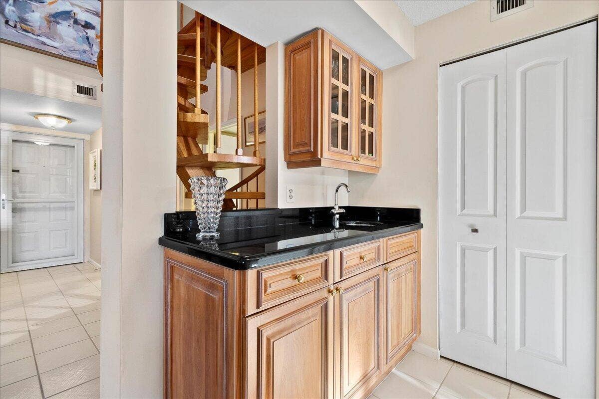 143 Bay Colony Drive N, Juno Beach, FL 33408 18-JLC_9517