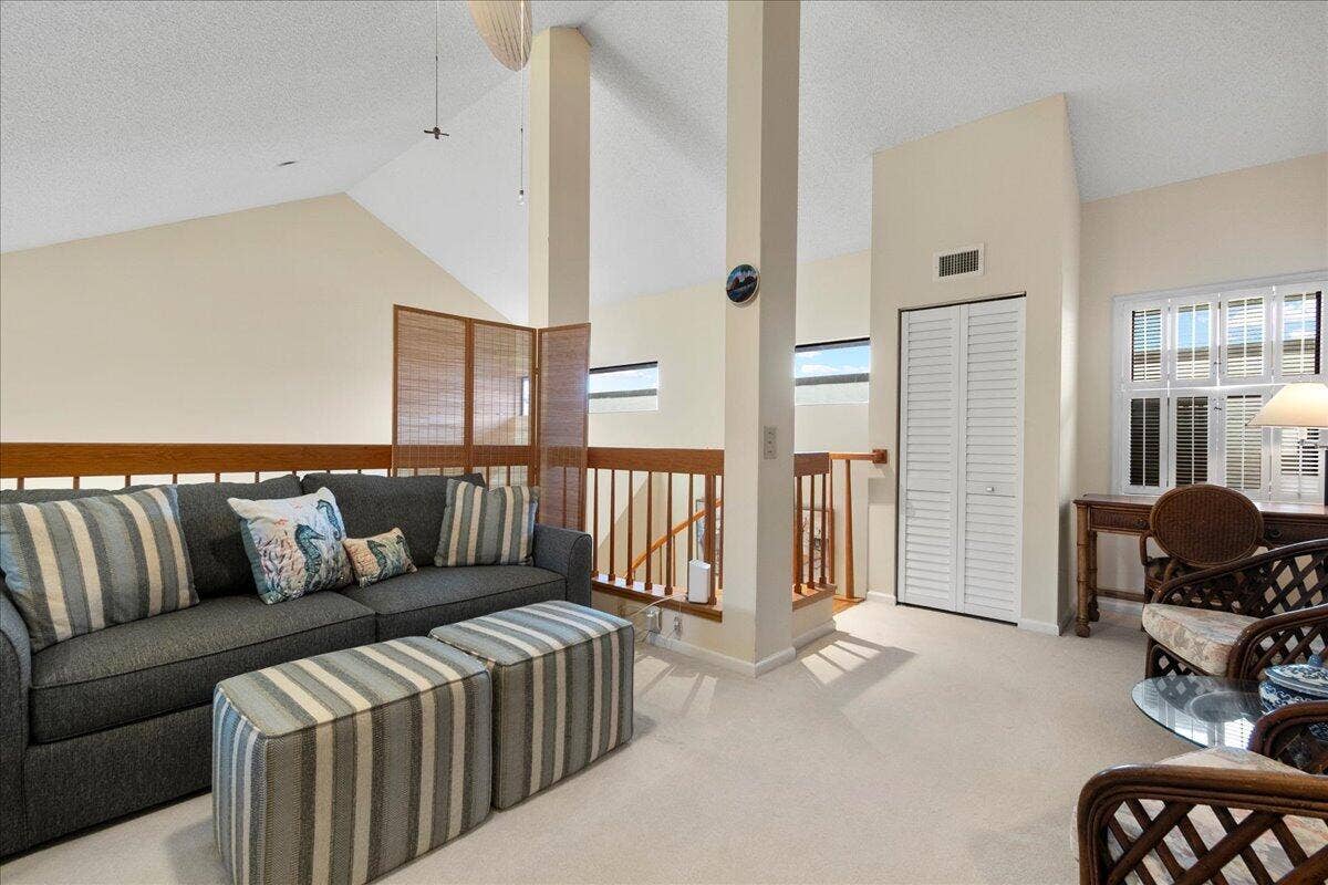 143 Bay Colony Drive N, Juno Beach, FL 33408 19-JLC_9522