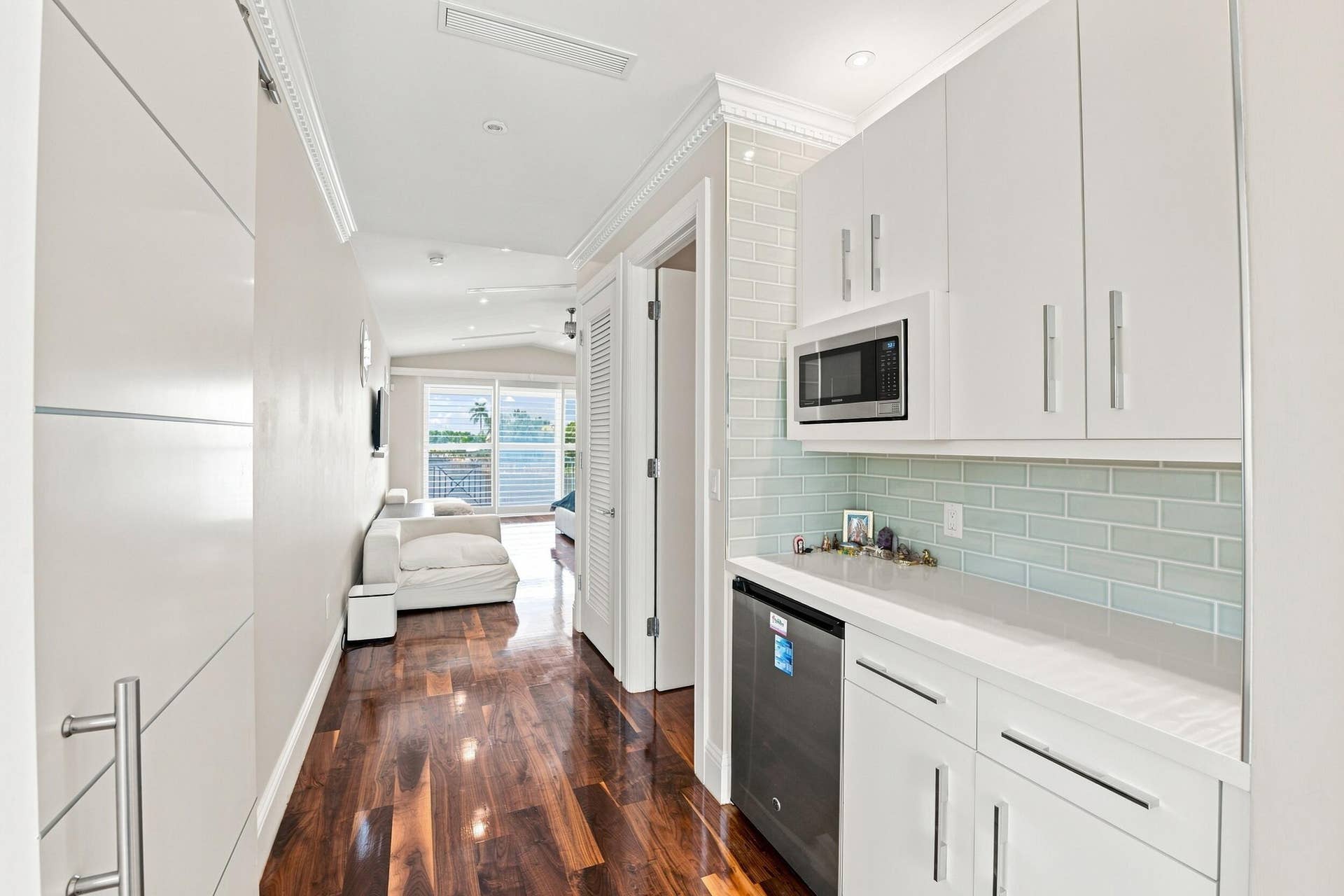 2009 NE 21ST Street, Fort Lauderdale, FL 33305 72_003__jjl6363