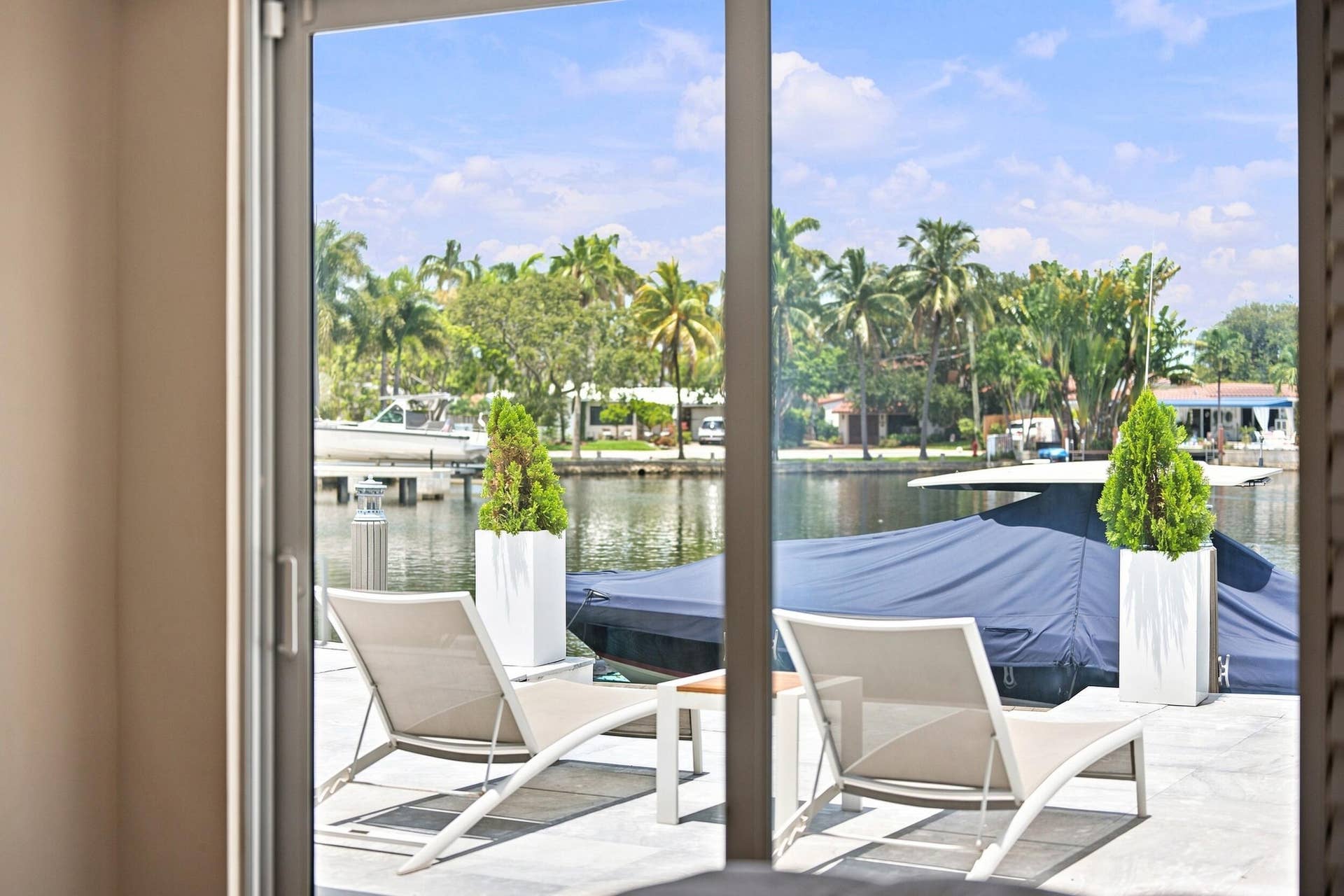 2009 NE 21ST Street, Fort Lauderdale, FL 33305 106_034__jjl6328