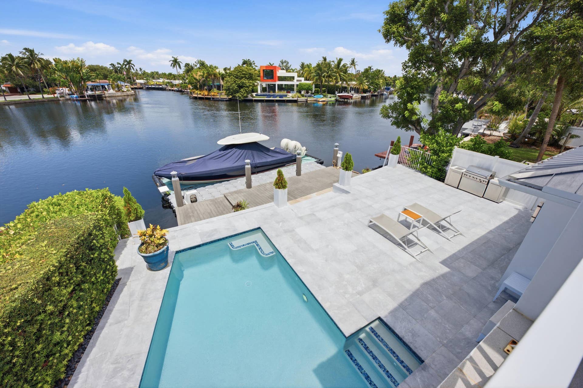 2009 NE 21ST Street, Fort Lauderdale, FL 33305 020__JJL6448 (2)