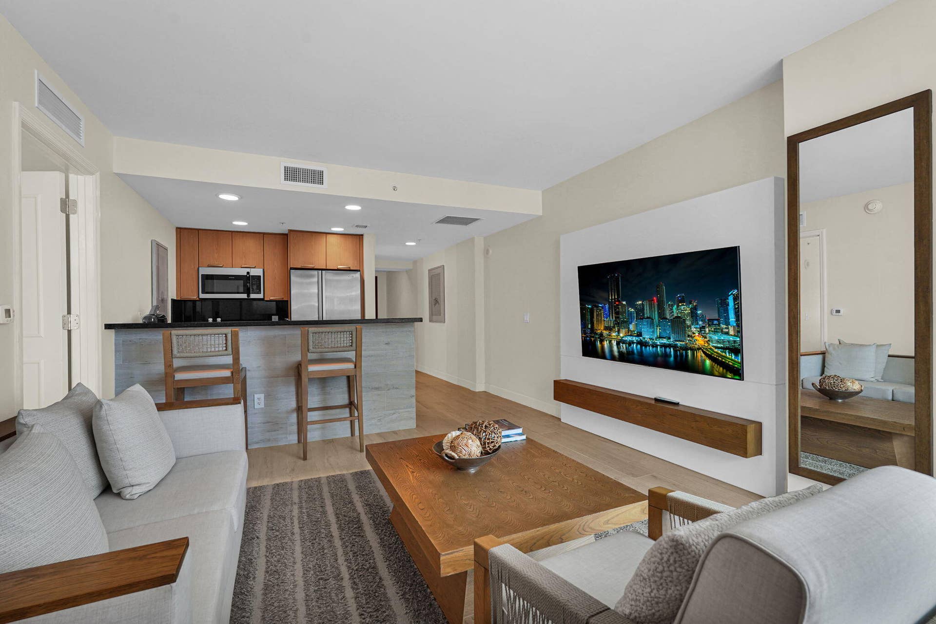 505 N FORT LAUDERDALE BEACH Boulevard, #1105, Fort Lauderdale, FL 33304 21-web-or-mls-DSC01237