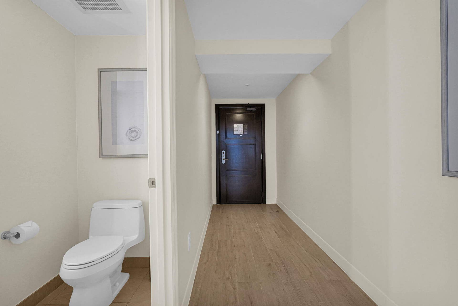 505 N FORT LAUDERDALE BEACH Boulevard, #1105, Fort Lauderdale, FL 33304 Half Bath