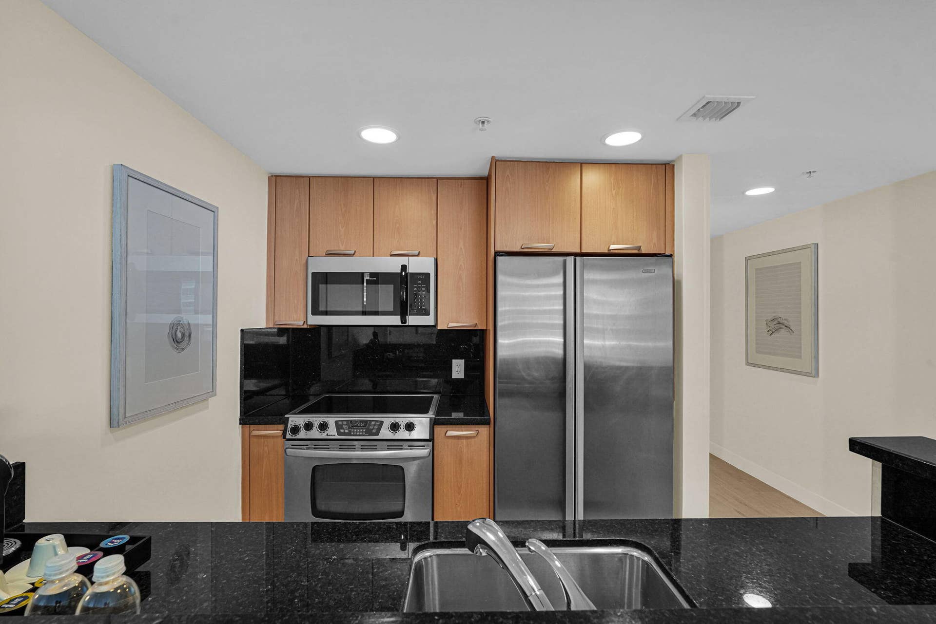 505 N FORT LAUDERDALE BEACH Boulevard, #1105, Fort Lauderdale, FL 33304 Full Kitchen