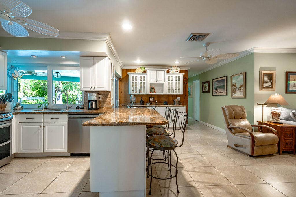 2823 NE 35TH Court, Lighthouse Point, FL 33064 DSC00617
