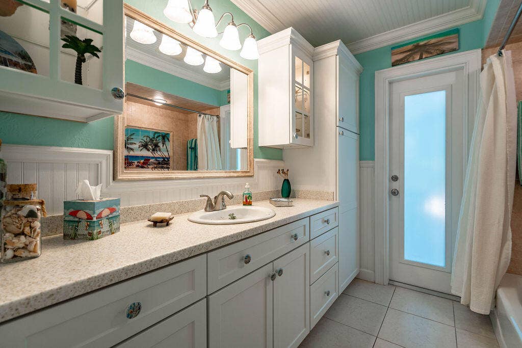 2823 NE 35TH Court, Lighthouse Point, FL 33064 DSC00627