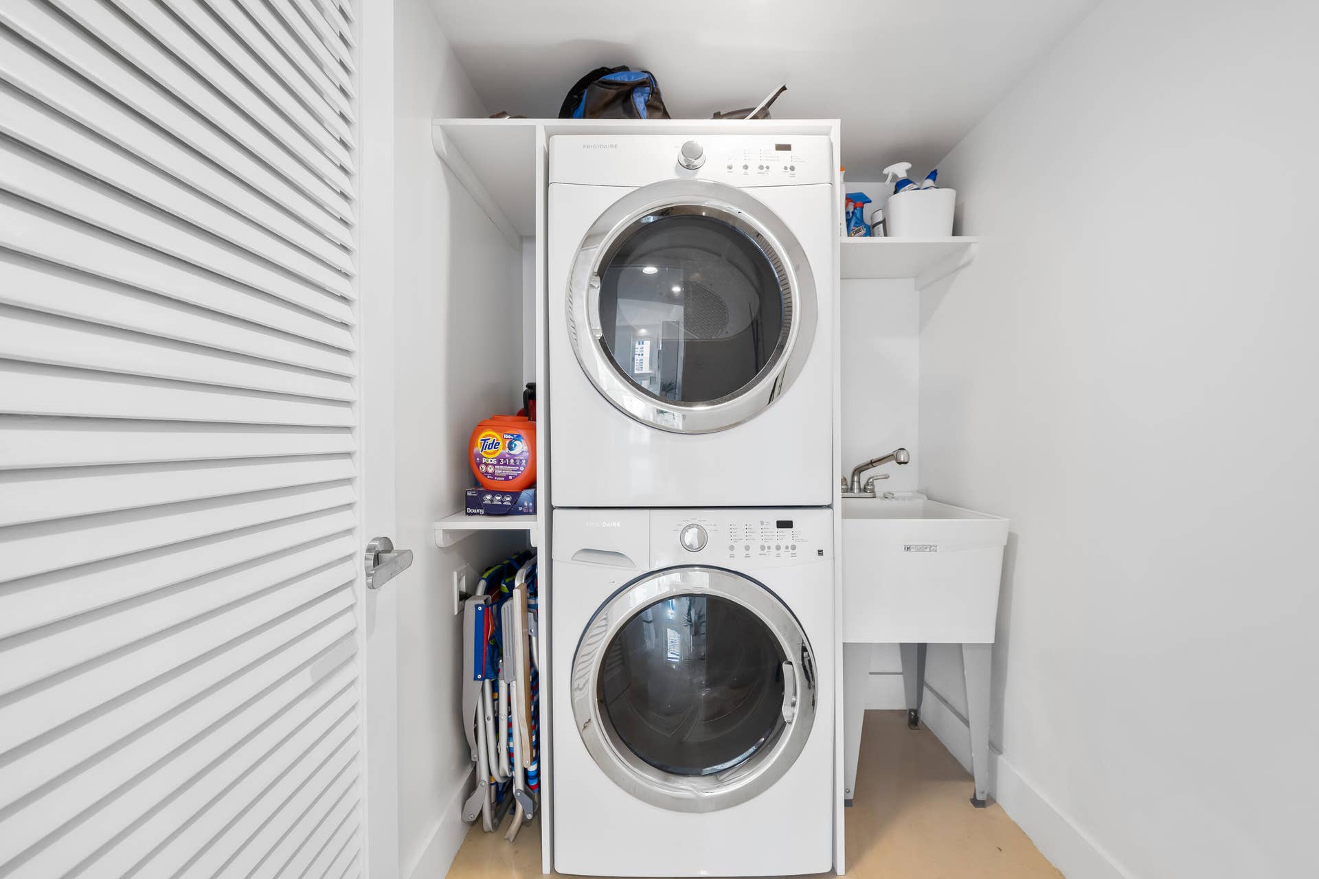 Washer & Dryer