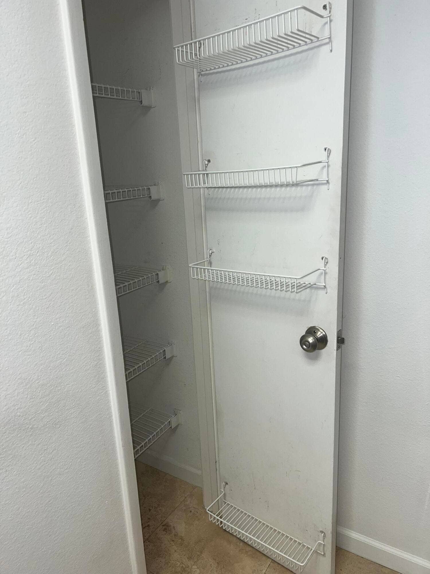 1760 PALM COVE Boulevard, #5-305, Delray Beach, FL 33445 Pantry