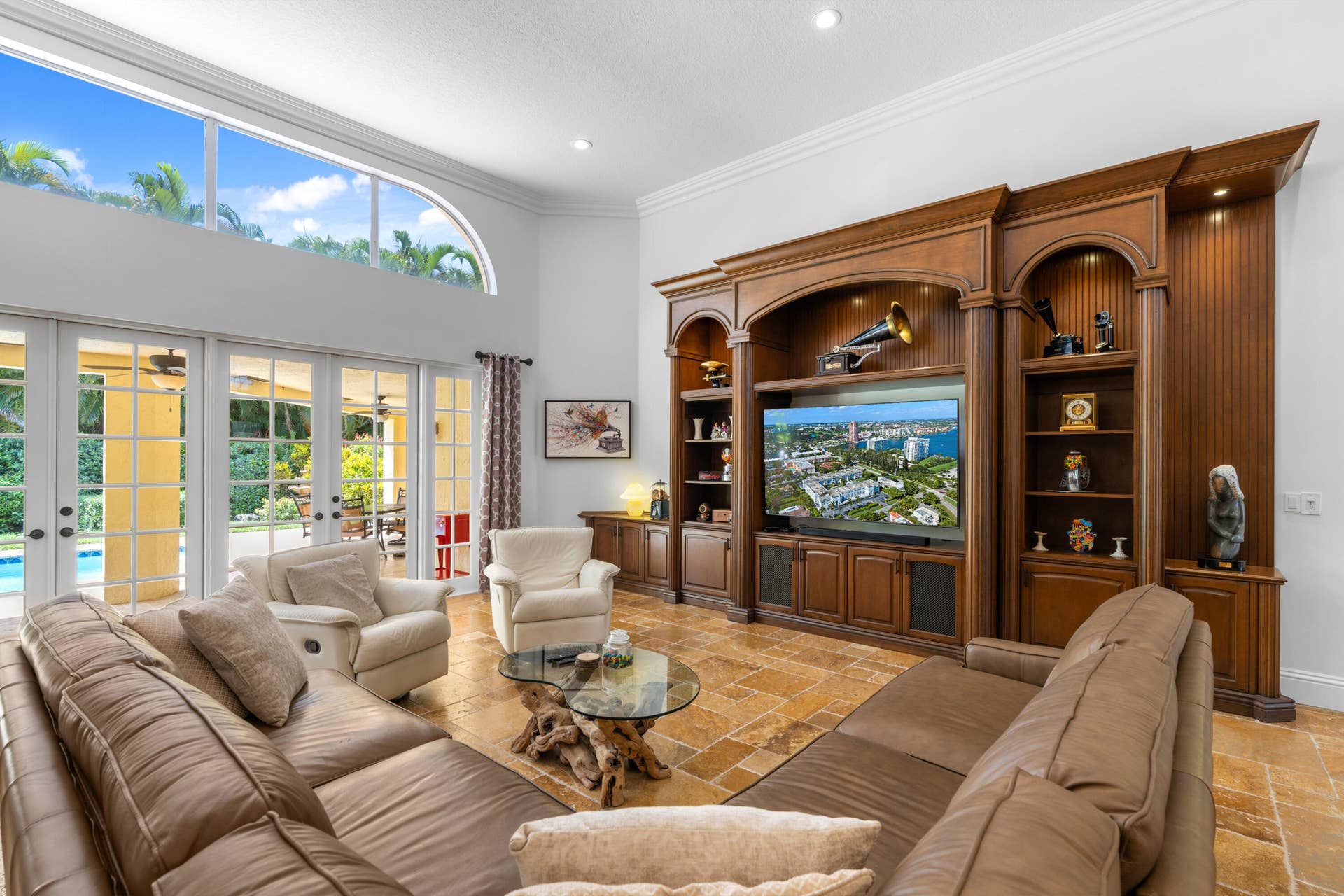 7795 LA CORNICHE Circle, Boca Raton, FL 33433 Living Room