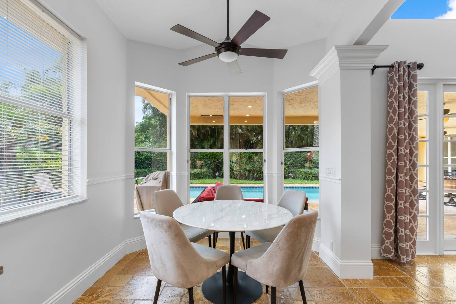 7795 LA CORNICHE Circle, Boca Raton, FL 33433 Breakfast Nook