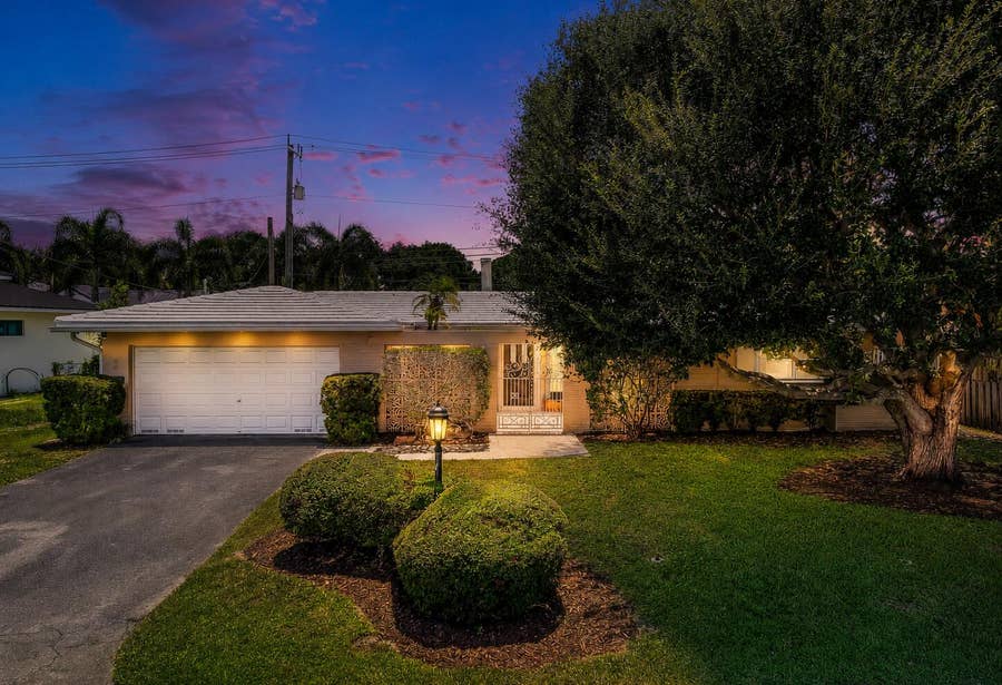 Property photo for 2610 NE 40TH Court, Fort Lauderdale, FL