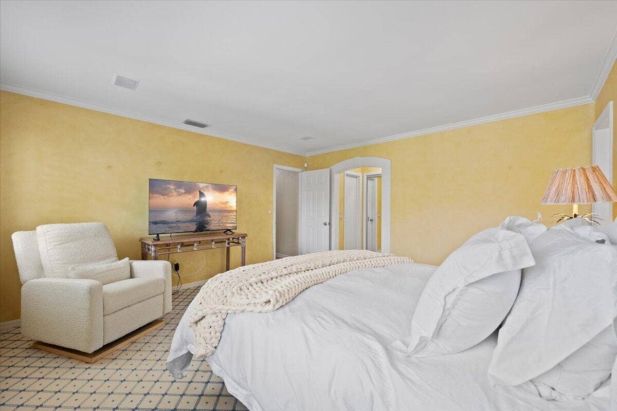 1000 Country Club Drive, North Palm Beach, FL 33408 39-LUX_4936.jpg1