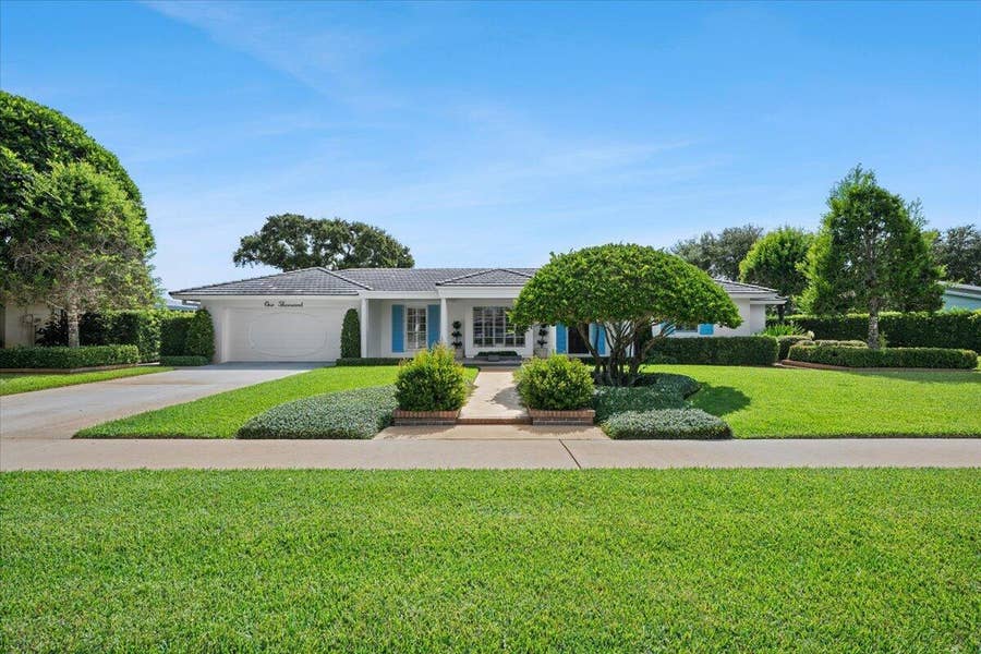 Property photo for 1000 Country Club Drive, North Palm Beach, FL