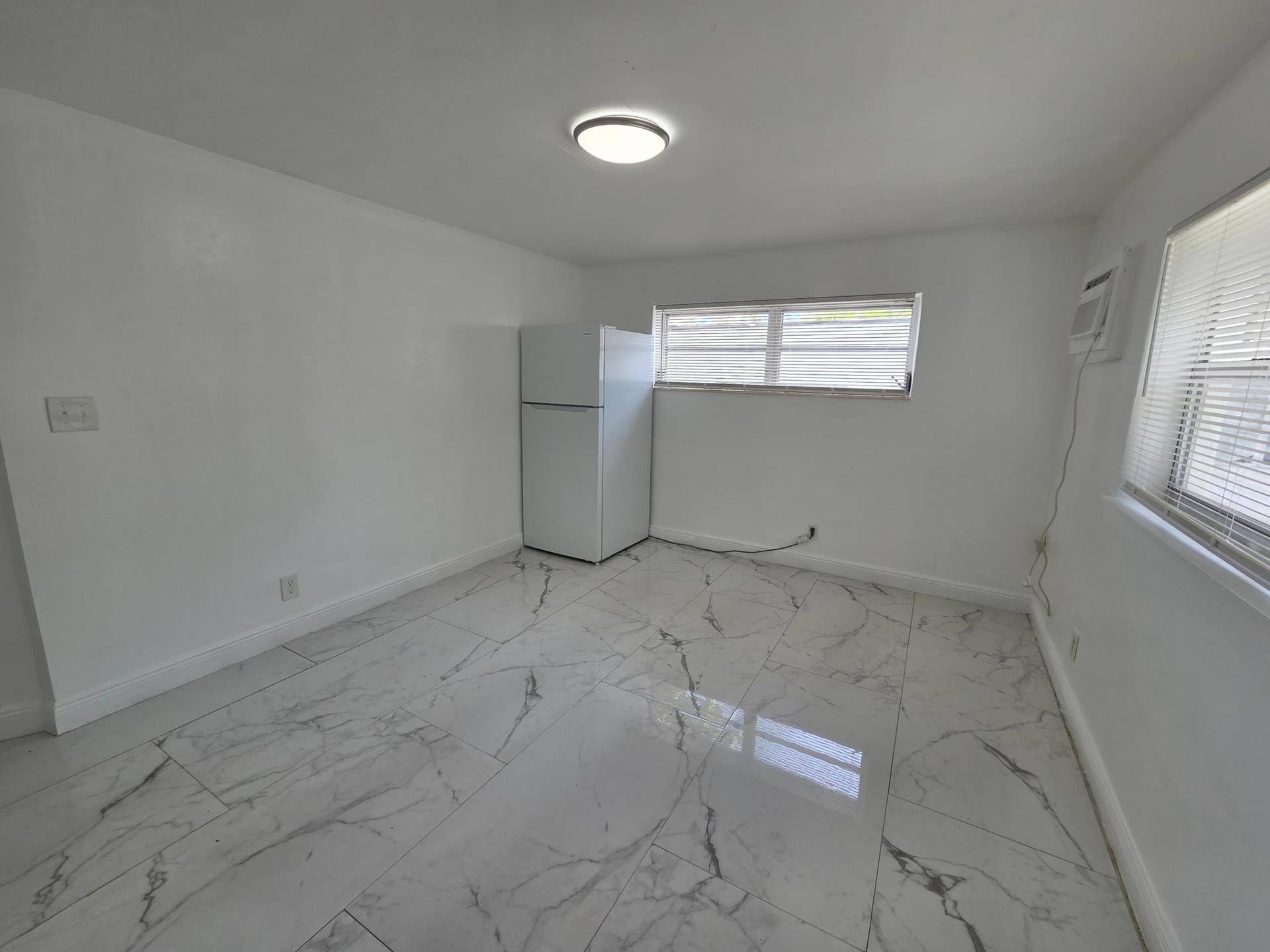 844 NE 17TH Way, #2, Fort Lauderdale, FL 33304 628