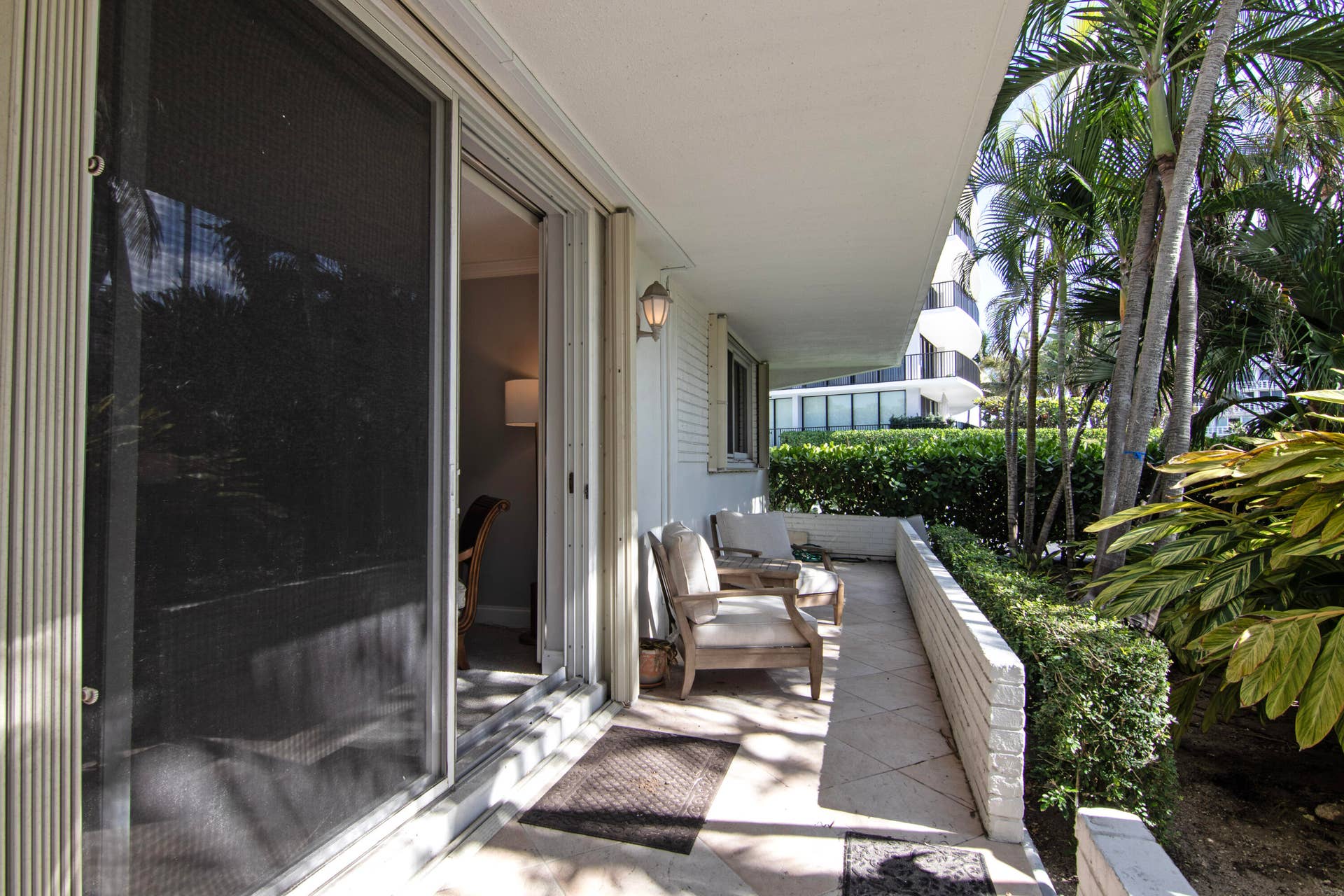 139 SUNRISE Avenue, #101, Palm Beach, FL 33480 IMG_0194
