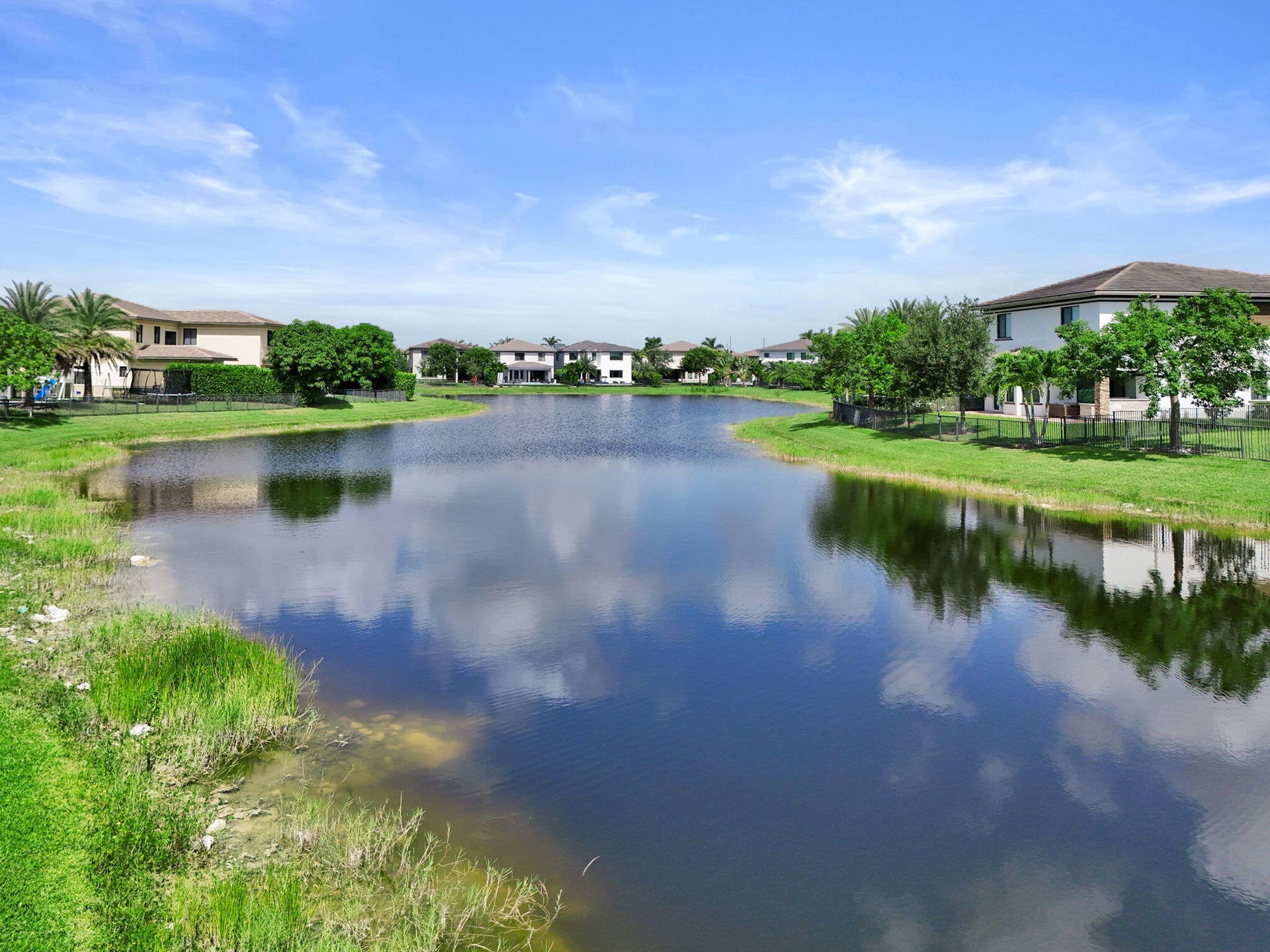 10423 COBALT Court, Parkland, FL 33076 10-web-or-mls-DJI_20260815111214_0813_D