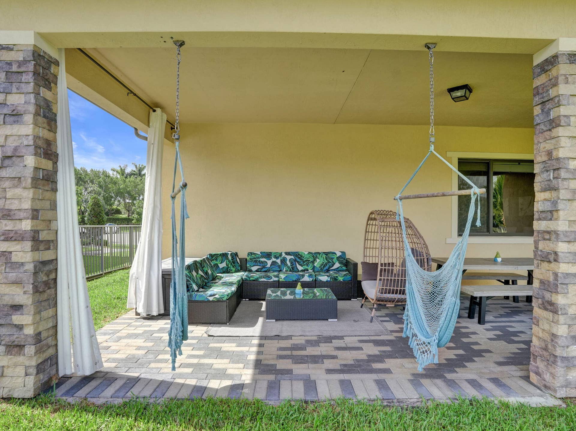 10423 COBALT Court, Parkland, FL 33076 85-web-or-mls-DSC05924