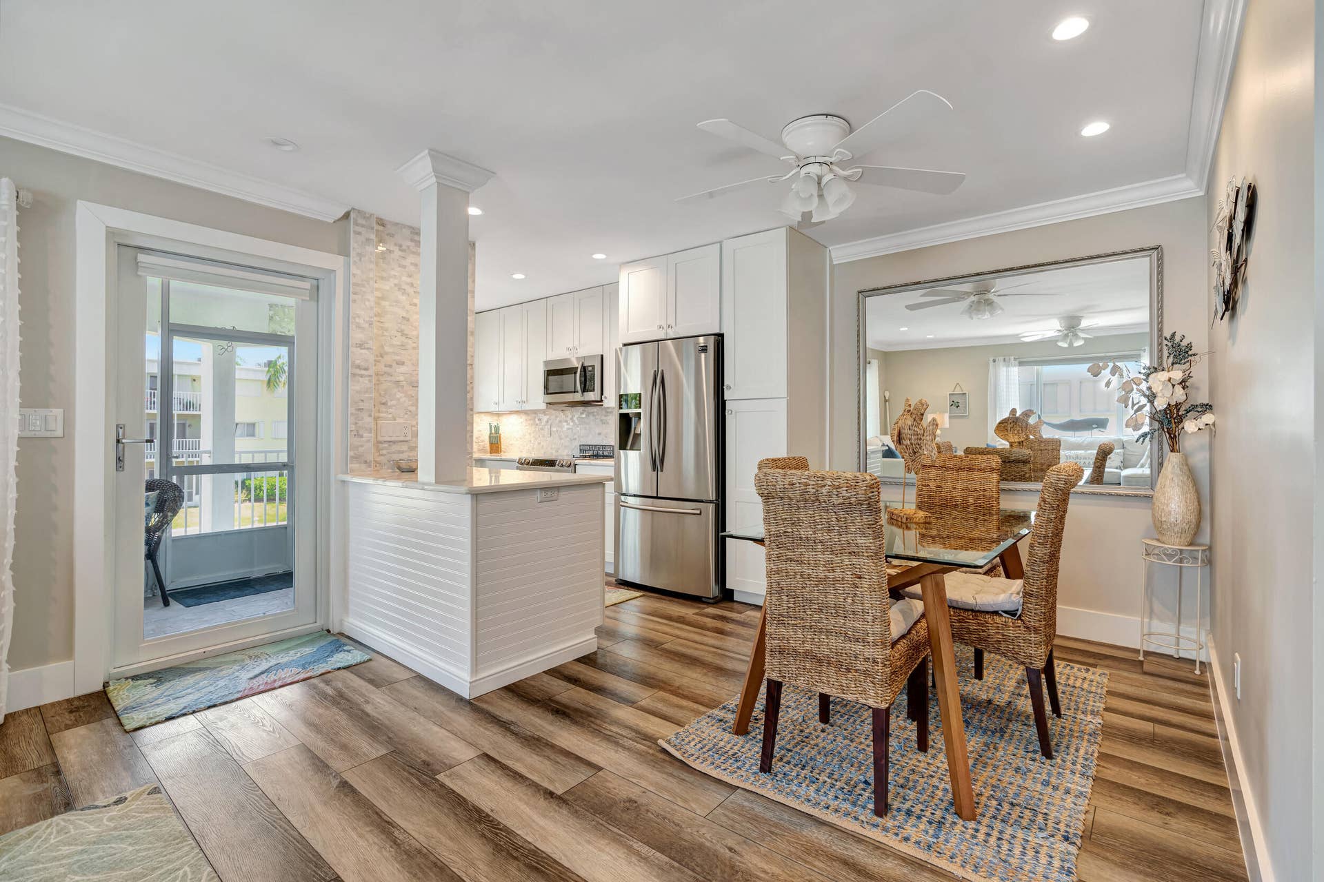 dining kitchen