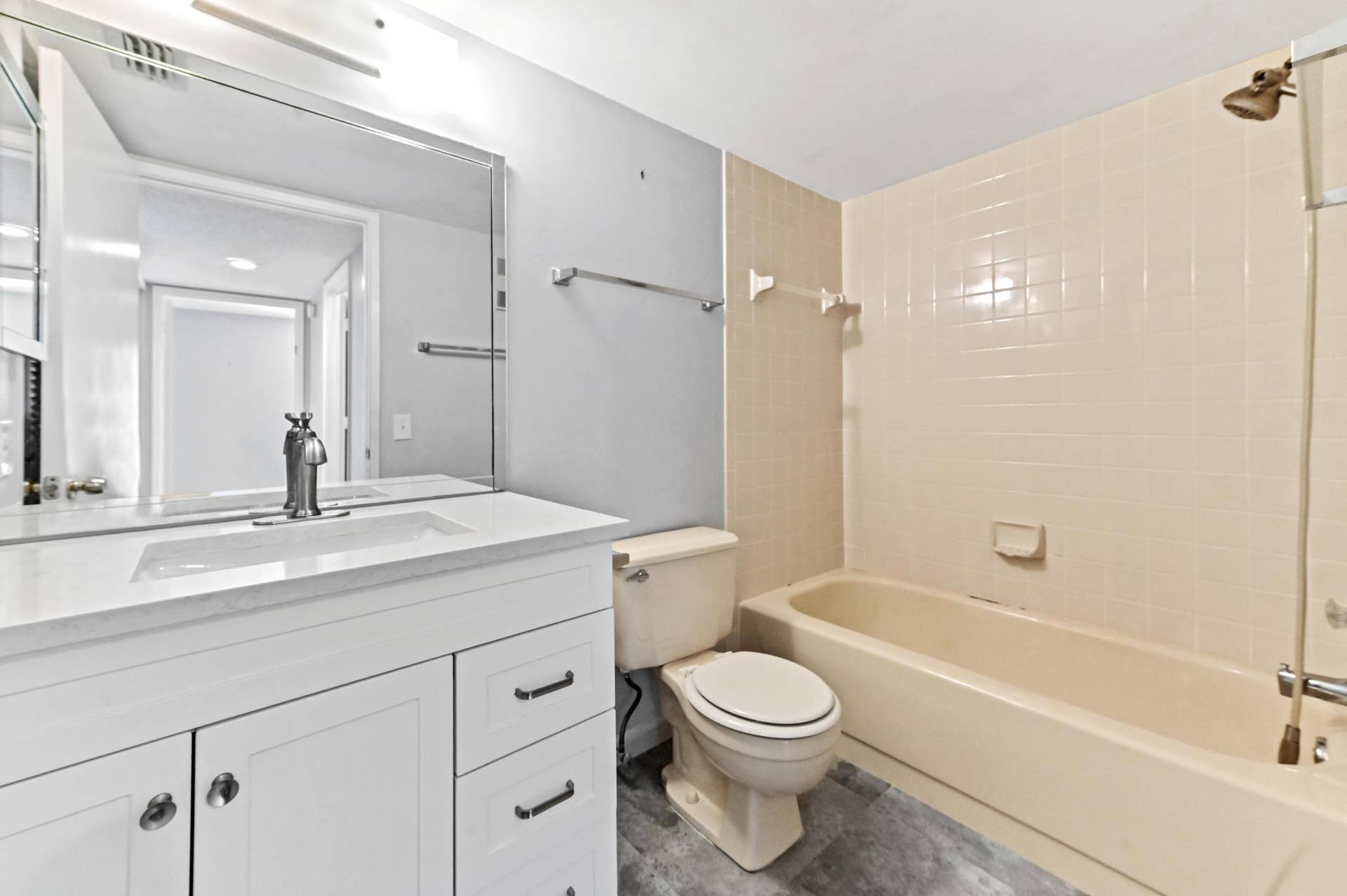 14895 Builtmore Way, #107, Delray Beach, Delray Beach, FL 33446 20 Bathroom 01