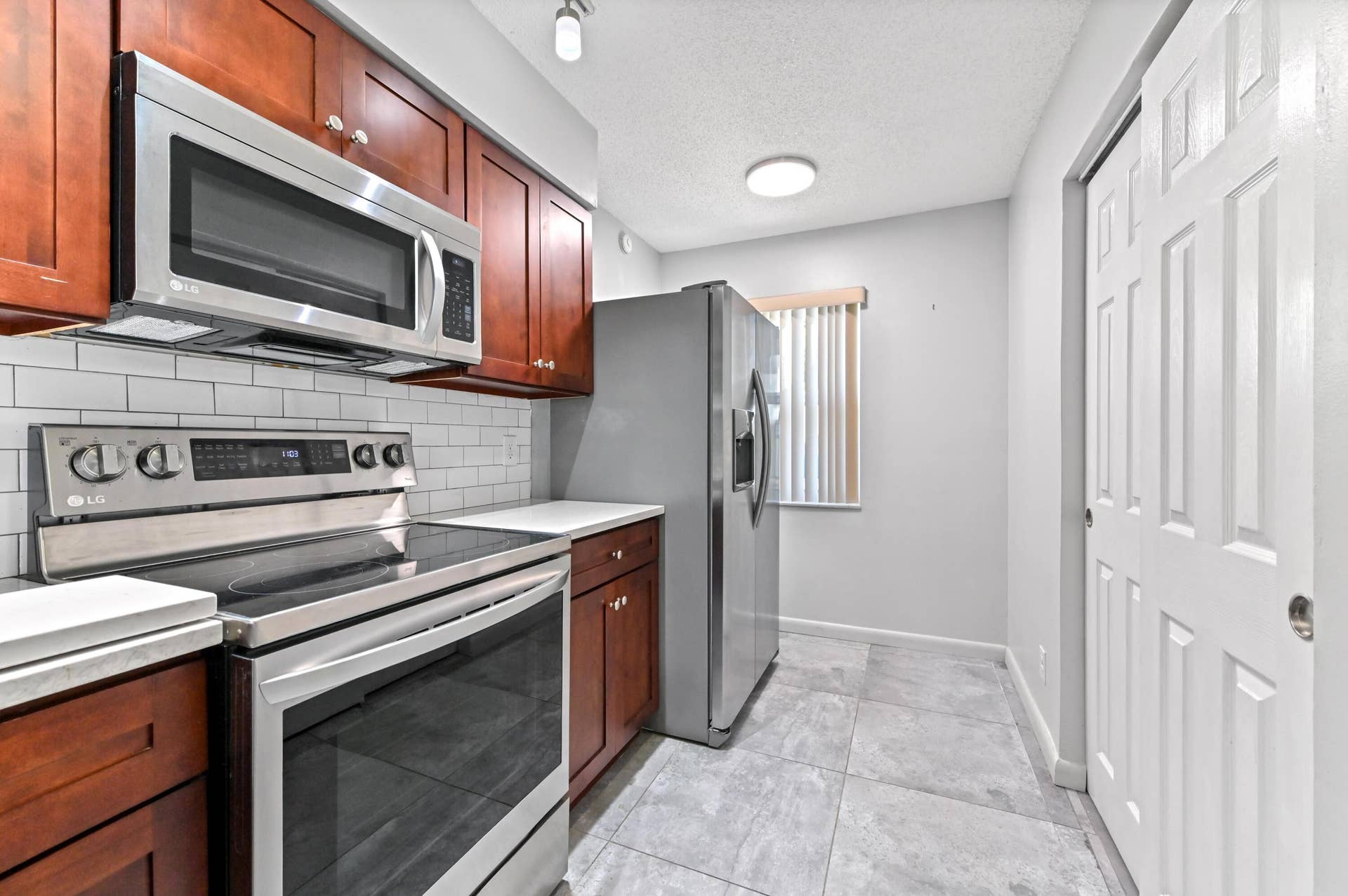 14895 Builtmore Way, #107, Delray Beach, Delray Beach, FL 33446 15 Kitchen 03