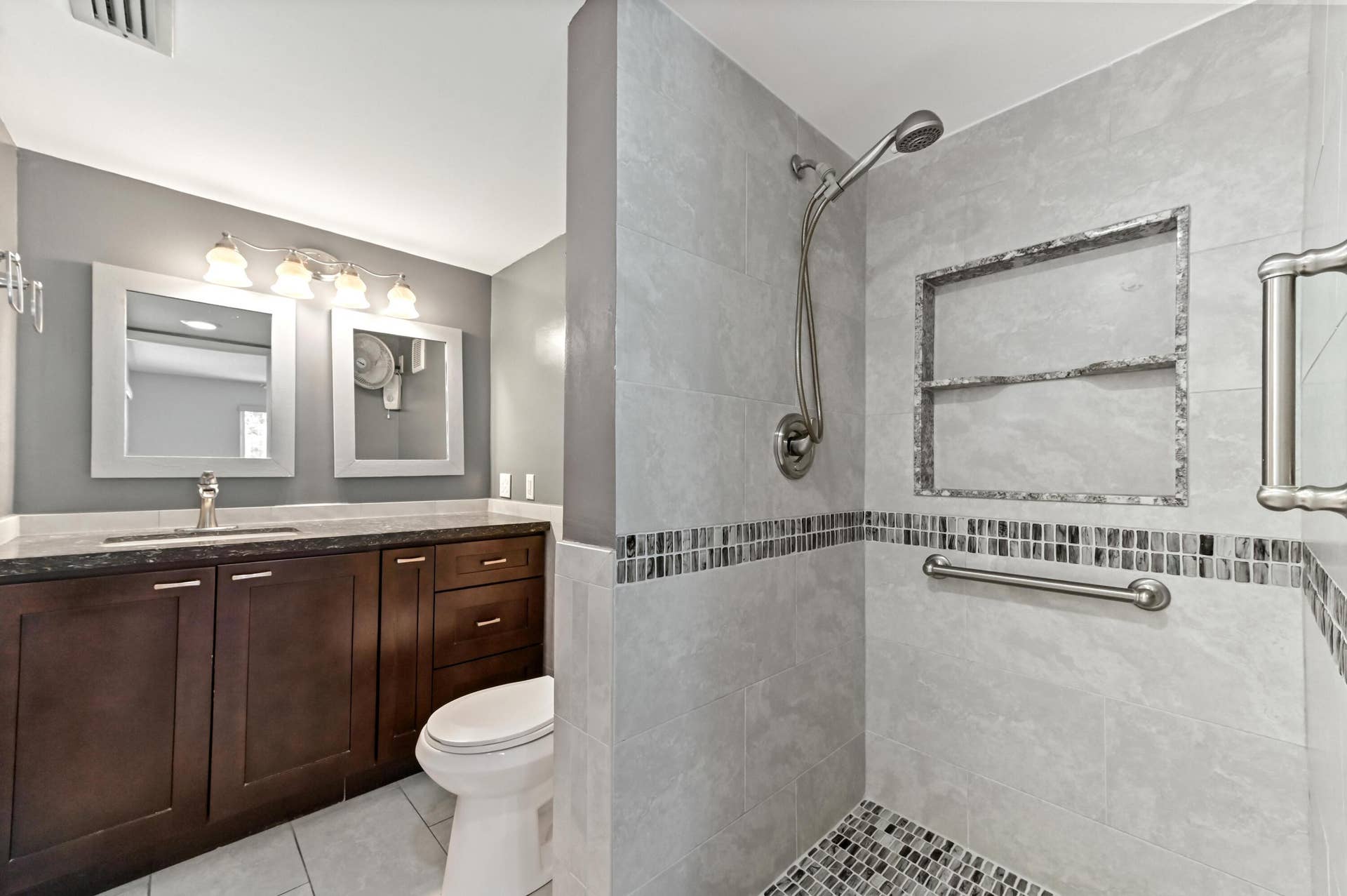 14895 Builtmore Way, #107, Delray Beach, Delray Beach, FL 33446 25 Bathroom 02
